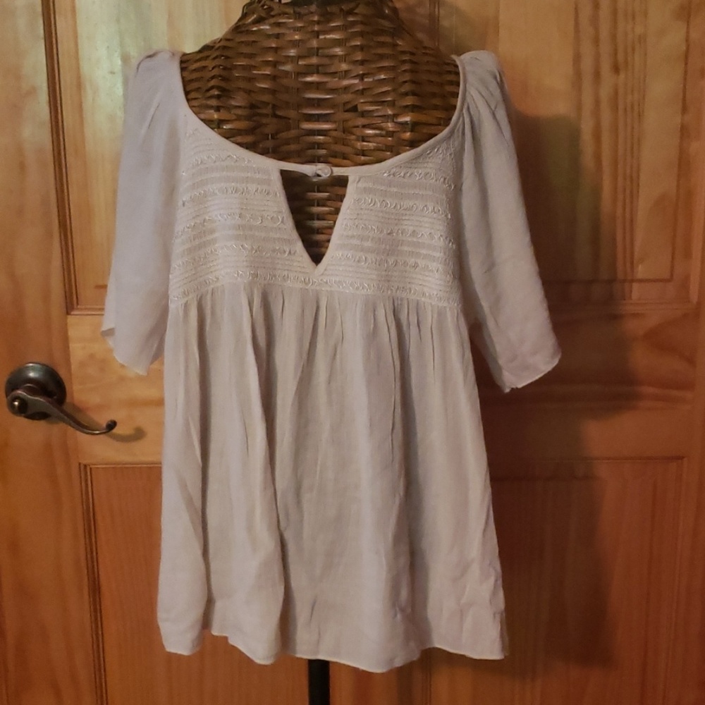 Button up back